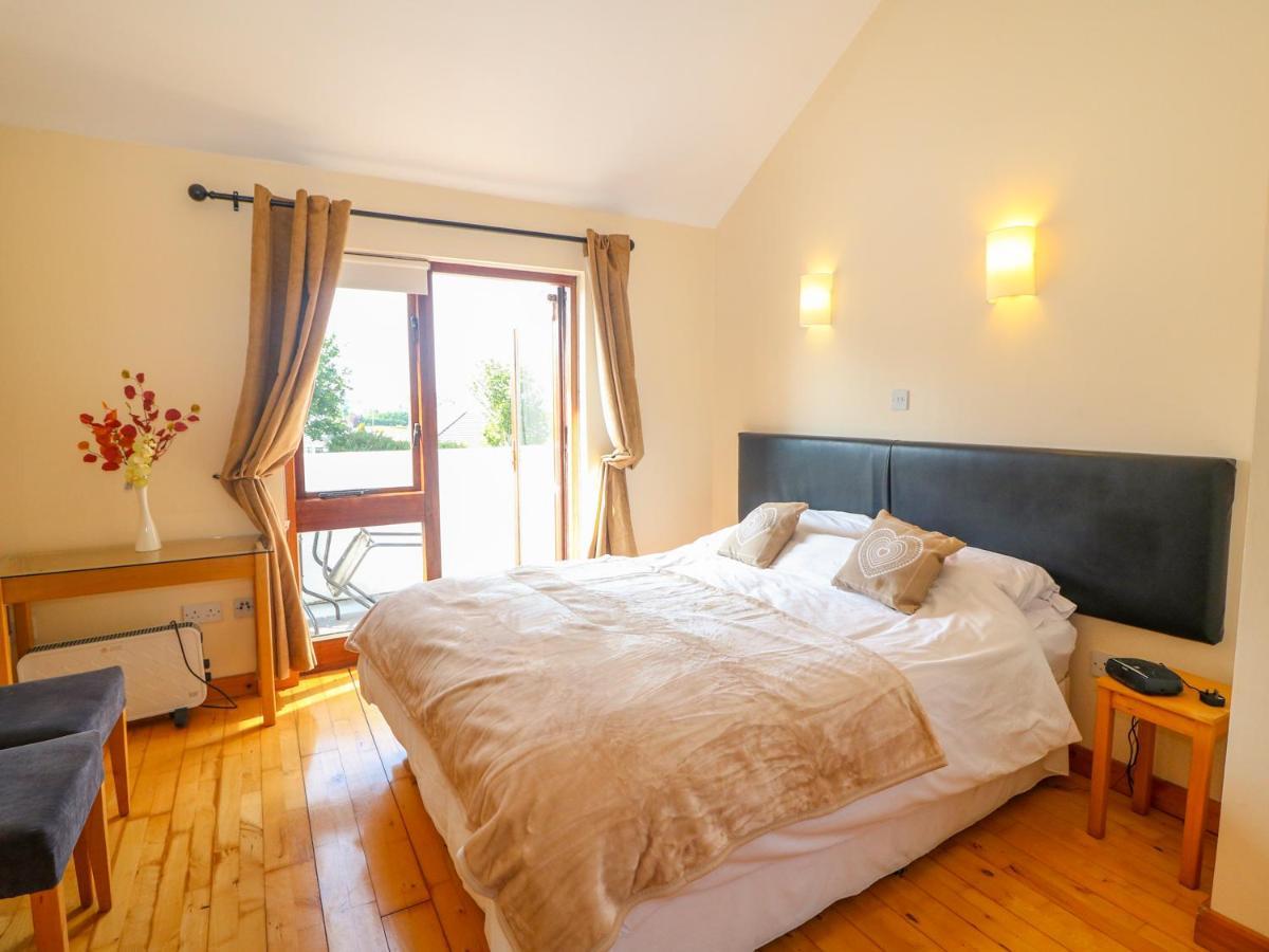 Villa 44 Youghal Ngoại thất bức ảnh
